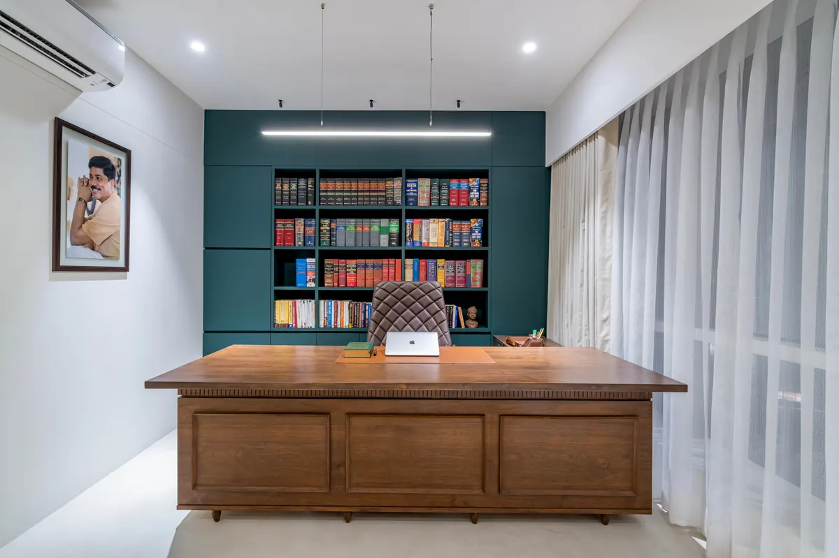 Lawyer's office — view 1