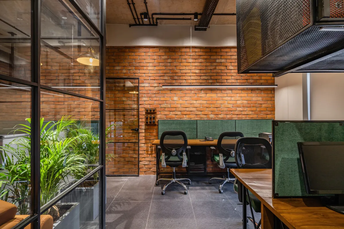 The Pharma office — view 3